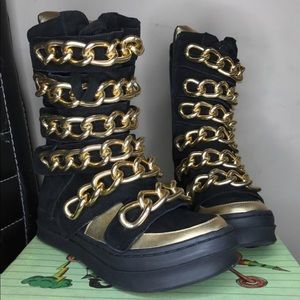 Jeffery Campbell size 6 boots